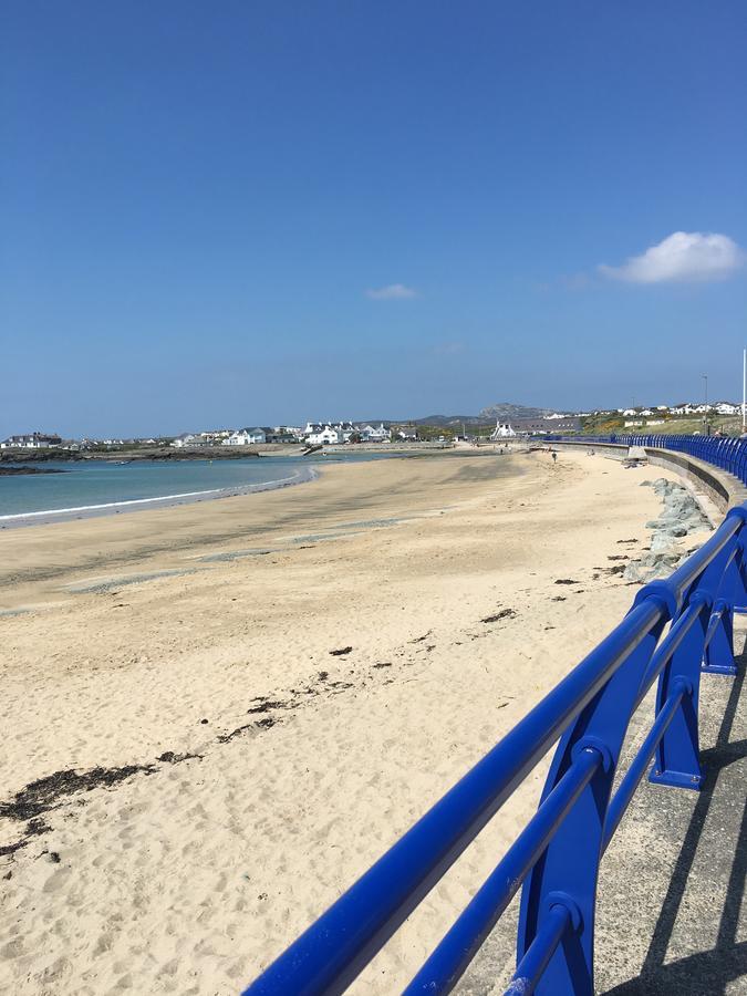 The Beach Motel Trearddur Eksteriør bilde